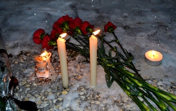 В России объявлен день траура в связи с трагедией, унесшей жизни людей в Кемерово