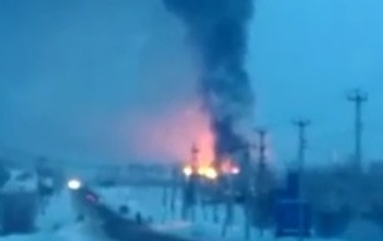 В Оренбуржье горит завод промышленного цинкования