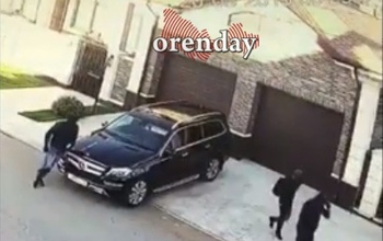 ВАЖНО! Подозреваемые в тройном убийстве в Ростошах-2 попали в объективы камер (ВИДЕО) (18+)