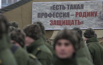 В Оренбуржье разыскивают восьмерых солдат, самовольно сбежавших из части