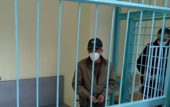 В Оренбуржье продавцы суррогата, от которого умерли 8 человек, считали свою вину недоказанной (18+)