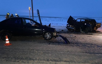 В Оренбуржье автоледи на иномарке протаранила ВАЗ и погибла