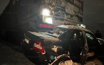В Оренбургской области грузовой поезд протаранил автомобиль, погиб ребёнок