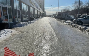 Улицы Оренбурга всё ещё покрыты льдом, а у горожан заканчивается терпение