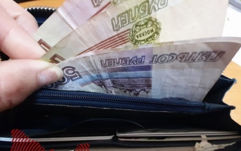 В Оренбурге пожилая учительница лишилась денег при попытке инвестирования