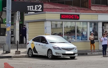 Таксисты на востоке Оренбургской области больше, чем в два раза повысили стоимость проезда
