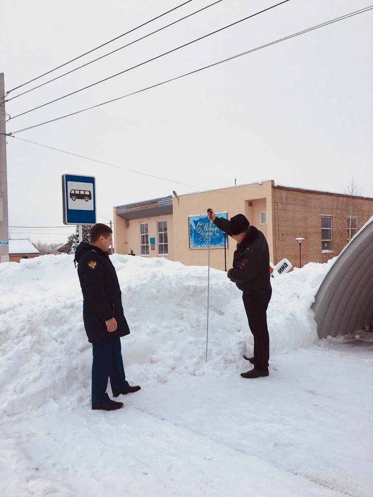 В Оренбургском районе некачественно чистят снег