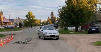 В Саракташе 74-летняя велосипедистка выехала под колеса автомобиля Fiat Albea