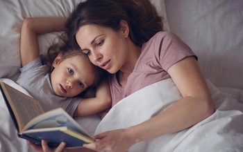 Главное слово в каждой судьбе: «Ростелеком», «Литрес» и «Читай-город» назвали черты идеальной мамы 