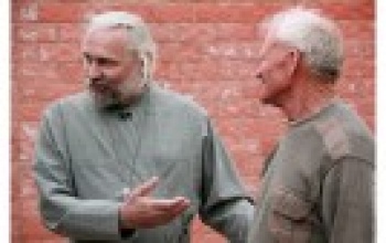 Жители поселка Саракташ попросили священника пересмотреть свое поведение
