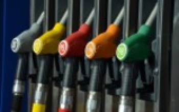 В Оренбурге цены на бензин остались прежними