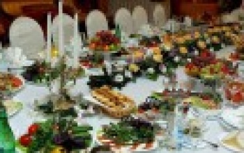 Во сколько оренбуржцам обойдется минимальный набор для новогоднего стола