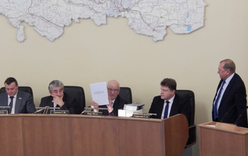 Какому бюджету аплодировали оренбургские депутаты