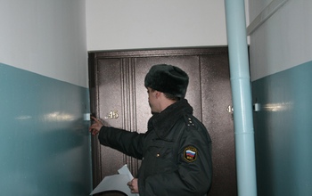 В Оренбурге полиция устанавливает лиц, причастных к флешмобу