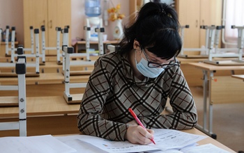 Глава Оренбурга продлит школьникам каникулы