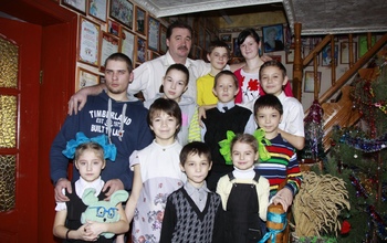 Оренбуржец попал в десятку лучших пап страны