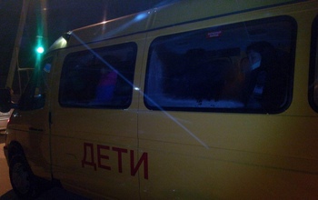 На оренбургской трассе спасли детей