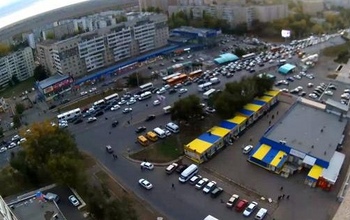 В Оренбурге предложили мыть перекрестки, где скапливается много транспорта