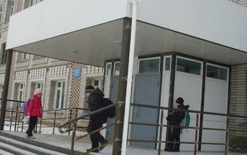 Оренбургская школьница спешила на учебу, а попала в больницу