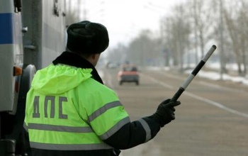 В Оренбурге водитель автобуса пытался подкупить инспектора ДПС