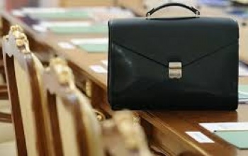  На сокращении чиновников в Оренбуржье сэкономили 200 миллионов рублей