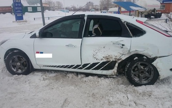 В Октябрьском районе BMW1 series  протаранил Ford Focus