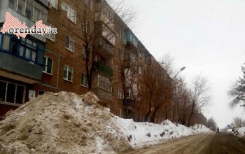 Оренбург встречает весну, утопая в сугробах 