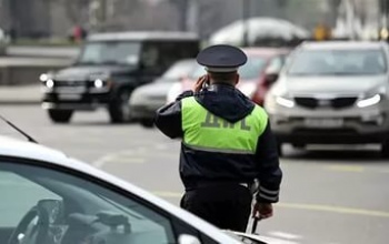 Миллионный штраф грозит оренбуржцу за попытку подкупа полицейского
