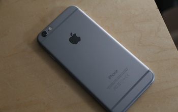 Оренбурженка отсудила у «АльфаСтрахования» 50 000 рублей за поломку iPhone 6