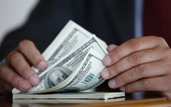 Оренбургский бизнесмен заявил о даче взятки в 1 миллион рублей полицейскому