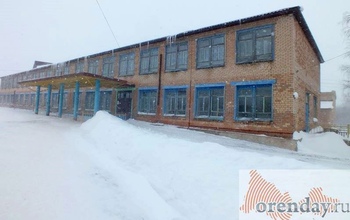 В поселке Равнинный вновь затопило местную школу