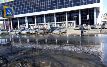 Гололед в Оренбурге сменился потопом