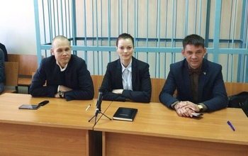 Суд прекратил дело в отношении оренбургского организатора пикета против коррупции