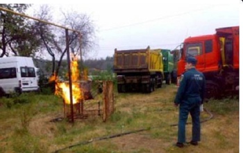 В Кваркенском районе загорелся газопровод