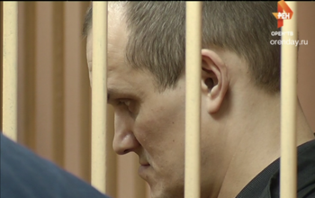 Оглашен приговор убийце полицейского.