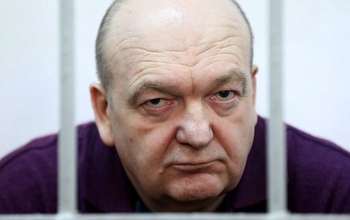 На экс-главе УВД Оренбуржья защелкнулись «золотые браслеты»