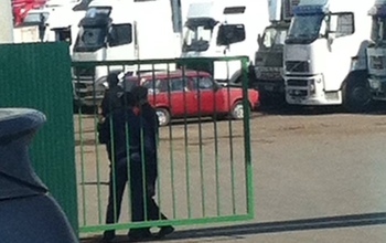 На оренбургский рынок «Петровский» снова нагрянул ОМОН