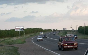 На Загородном шоссе Оренбурга по вечерам автомобильный коллапс