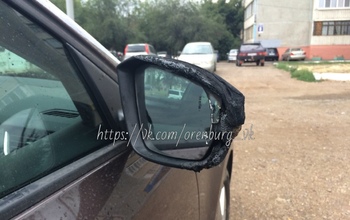В Оренбурге ночью подожгли три автомобиля
