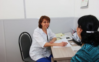 Оренбуржцам предлагают массово посетить поликлиники 
