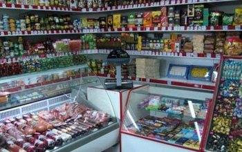 В Матвеевском районе в двух продуктовых магазинах выявлены многочисленные нарушения