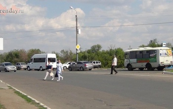 В районе МОЛЛ «Армада» водители высаживали пассажиров на проезжей части