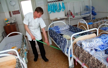 Двое оренбургских новобранцев будут «выносить горшки»