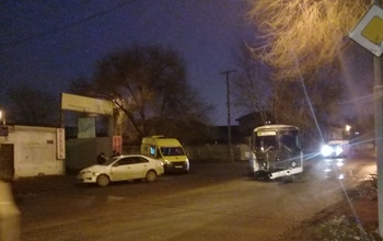 В Оренбурге Skoda не уступила дорогу автобусу ПАЗ