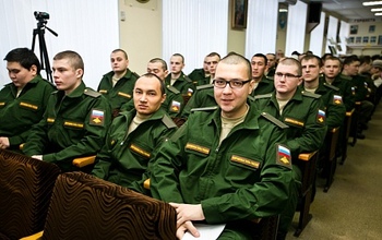 36 оренбургских новобранцев отправились служить в ракетные войска