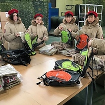 Юнармейцы из Оренбурга помогли собрать новогодние подарки детям Сирии 