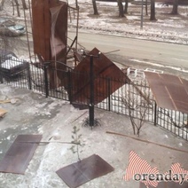 Пристрой магазина «Магнит» в Оренбурге сдуло ветром