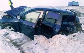На трассе Оренбург – Самара столкнулись Toyota RAV4, КАМАЗ и Freightliner