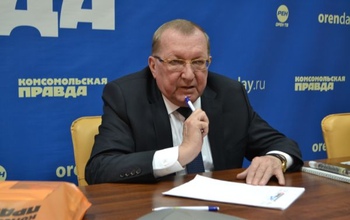 Вячеслав Лабузов:  Школы строим, теперь и ясли начнем!