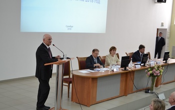 Оренбургским врачам напомнили о том, за что они получают зарплату